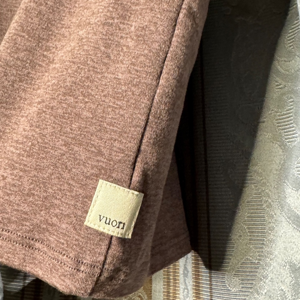 Vuori Halo Performance Crop 2.0 Zion Rose Heather - Picture 8 of 8